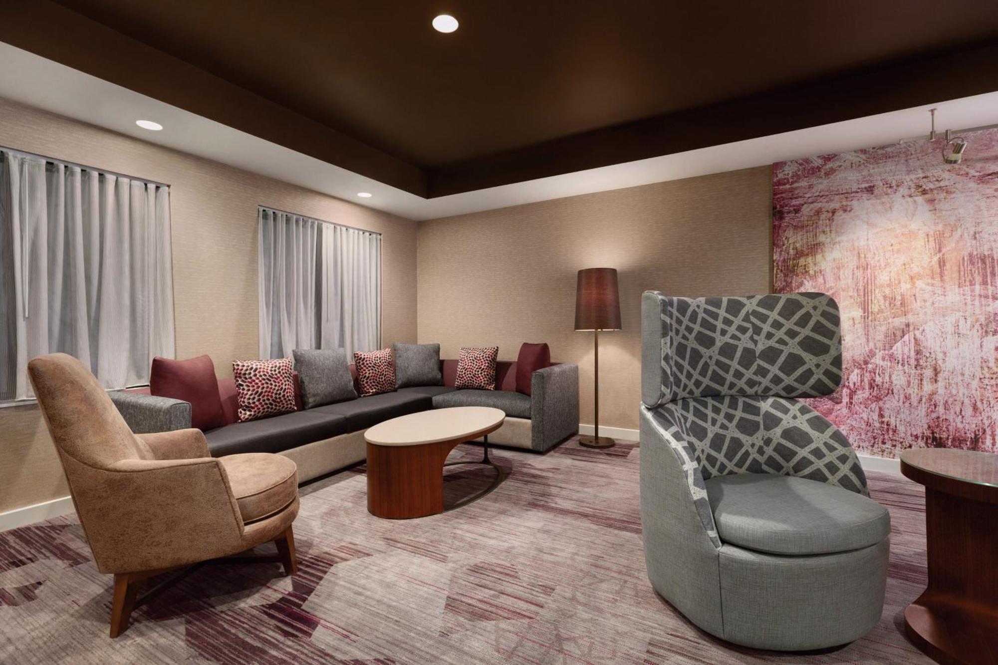 Courtyard By Marriott Topeka Luaran gambar