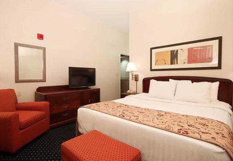 Courtyard By Marriott Topeka Luaran gambar